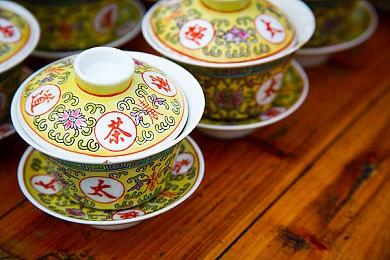 第一人称合作打僵尸游戏《地狱缺口：维加斯》现已推出抢先体验